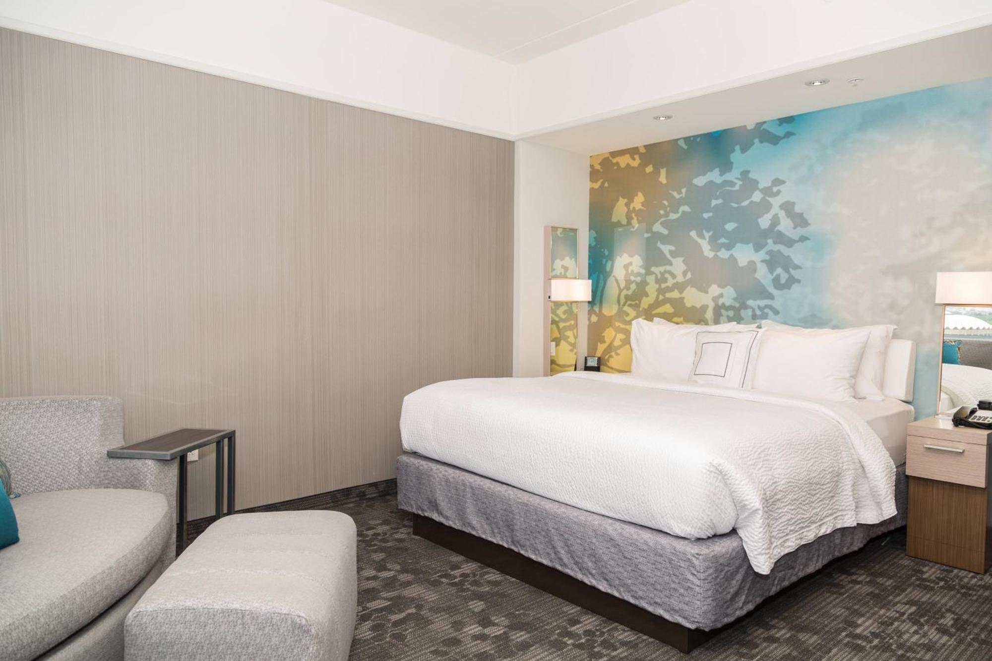 Courtyard By Marriott Morgantown Hotel Buitenkant foto